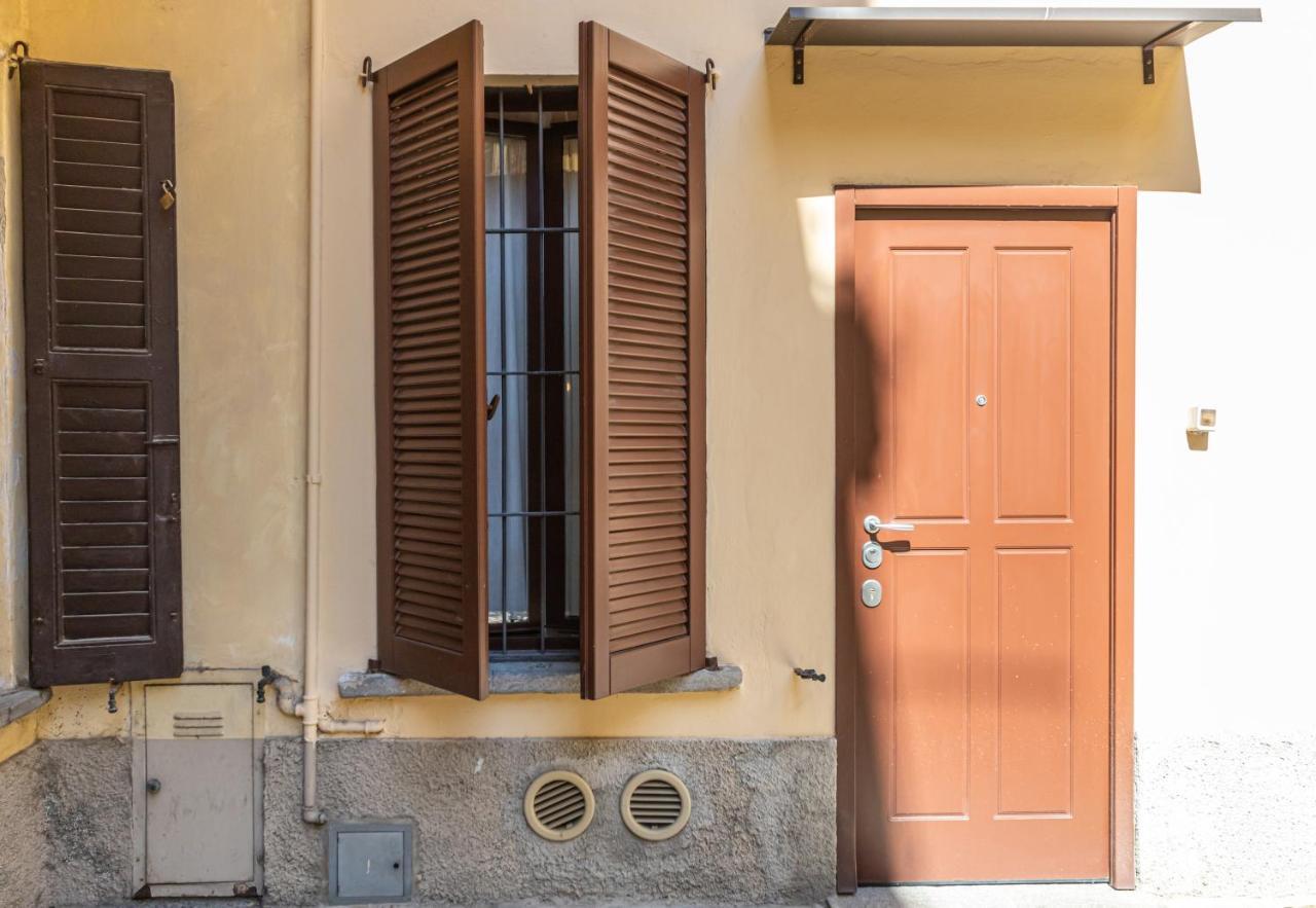 Xenia Apartments - Accogliente Pied-A-Terre Sui Navigli 米兰 外观 照片