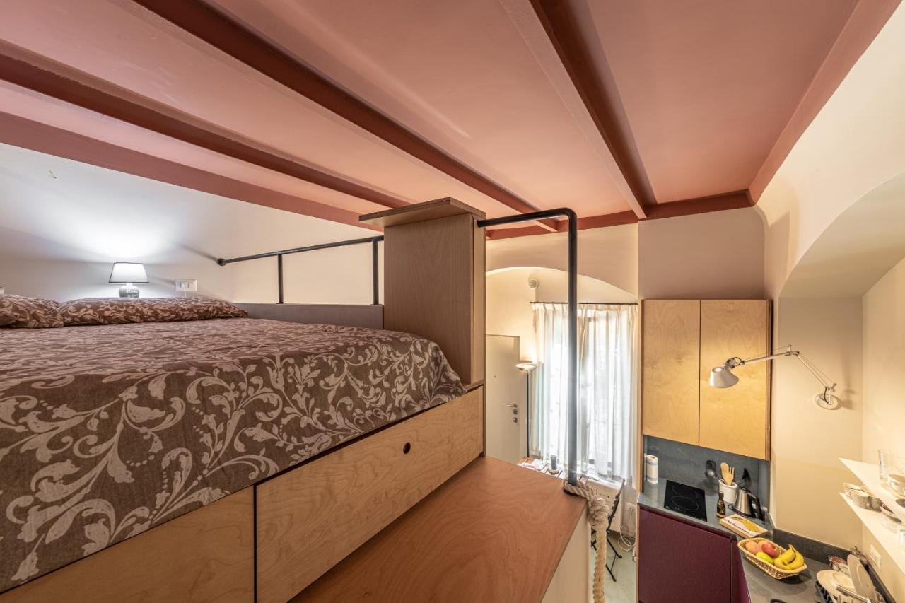 Xenia Apartments - Accogliente Pied-A-Terre Sui Navigli 米兰 外观 照片